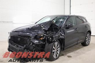 Salvage car Jaguar F-Pace F-Pace, SUV, 2015 / 2025 2.0 D 180 16V 2017/10