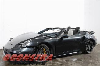 Vrakbiler auto Porsche 911 911 (991), Cabrio, 2012 / 2020 3.8 24V Turbo S 2018/1