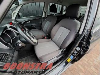 Kia Venga Venga, MPV, 2010 / 2019 1.4 CRDi 16V picture 9