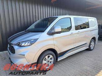 Vrakbiler auto Ford Transit Transit Custom, Van, 2023 2.0 EcoBlue 170 2025/5