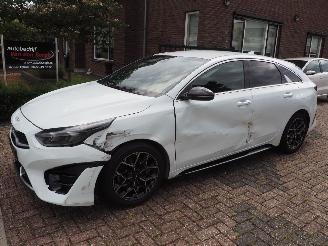 Coche accidentado Kia Proceed 1.0 T-GDI GT-PlusLine 2022/6