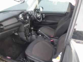 Mini Mini Mini (F56), Hatchback 3-drs, 2013 1.5 12V Cooper picture 6
