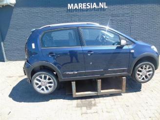 Volkswagen Up! Up! (121), Hatchback, 2011 1.0 12V 75 picture 2