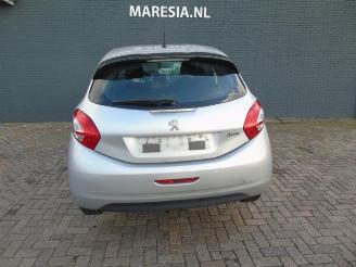 Peugeot 208 208 I (CA/CC/CK/CL), Hatchback, 2012 / 2019 1.2 Vti 12V PureTech 82 picture 2