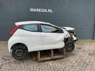 Toyota Aygo Aygo (B40), Hatchback, 2014 1.0 12V VVT-i picture 3