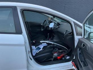 Ford Fiesta Fiesta 6 (JA8), Hatchback, 2008 / 2018 1.0 Ti-VCT 12V 65 picture 2