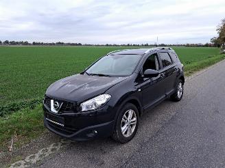 Salvage car Nissan Qashqai+2 2.0D 2011/7