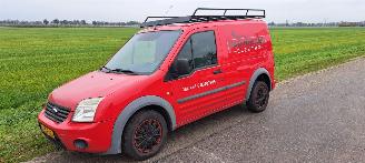 damaged passenger cars Ford Transit Connect 1.8 TDI S 2011/11