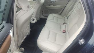 Volvo S-90 2.0 T4 Inscription picture 16