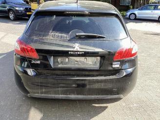 Peugeot 308 308 (L3/L8/LB/LH/LP), Hatchback 5-drs, 2013 / 2021 1.6 BlueHDi 120 picture 6