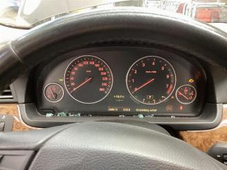 BMW 5-serie 5 serie (F10), Sedan, 2009 / 2016 530i 24V picture 12