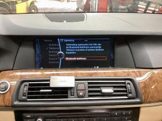 BMW 5-serie 5 serie (F10), Sedan, 2009 / 2016 530i 24V picture 11