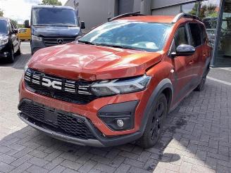Vrakbiler auto Dacia Jogger Jogger, MPV, 2022 1.0 TCe 100 Bi-Fuel , ECO-G 12V 2022/12