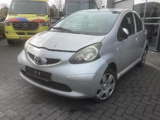 Uttjänta bilar auto Toyota Aygo Aygo (B10), Hatchback, 2005 / 2014 1.0 12V VVT-i 2008/2