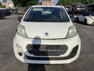 Peugeot 107 107, Hatchback, 2005 / 2014 1.0 12V picture 2