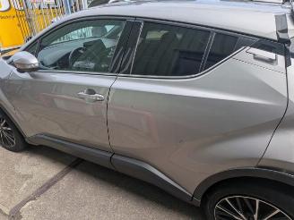 Toyota C-HR C-HR (X1,X5), SUV, 2016 1.2 16V Turbo picture 3