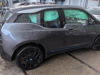 Vrakbiler auto BMW i3 i3 (I01), Hatchback, 2013 / 2022 i3 120Ah 2019/10