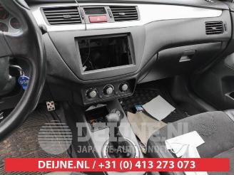 Mitsubishi Lancer Lancer Wagon (CS/CT), Combi, 2003 / 2008 2.0 16V picture 15