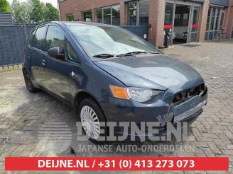 Dezmembrări autoturisme Mitsubishi Colt Colt (Z2/Z3), Hatchback, 2004 / 2012 1.1 12V 2011/6
