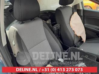 Hyundai I-20 i20 (GBB), Hatchback, 2014 / 2020 1.0 T-GDI 100 12V picture 14