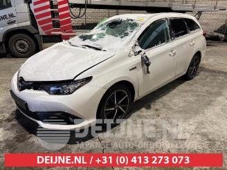 Toyota Auris Touring Sports Auris Touring Sports (E18), Combi, 2013 / 2018 1.8 16V Hybrid picture 3