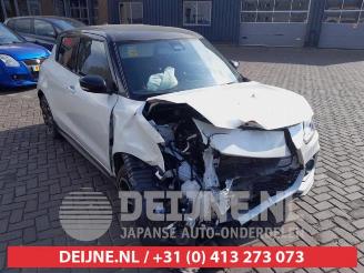 Auto da rottamare Suzuki Swift Swift (ZC/ZD), Hatchback 5-drs, 2017 1.4 Booster Jet Sport Turbo 16V SHVS 2021