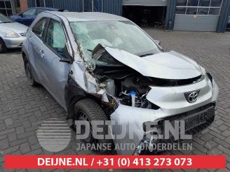 Salvage car Toyota Aygo Aygo X, Hatchback, 2022 1.0 12V VVT-i 2022/8