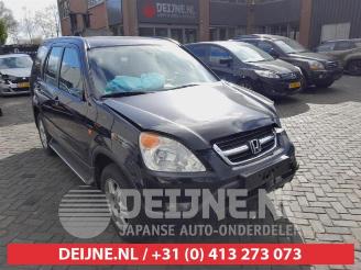 Salvage car Honda Cr-v CR-V (RD5/6/7/8), SUV, 2001 / 2007 2.0i 16V VTEC 2003/7