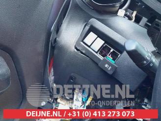 Suzuki Ignis Ignis (MF), Hatchback 5-drs, 2016 1.2 Dual Jet 16V Smart Hybrid picture 25