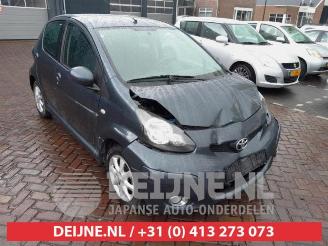Vrakbiler auto Toyota Aygo Aygo (B10), Hatchback, 2005 / 2014 1.0 12V VVT-i 2009/2