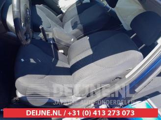 Toyota Rav-4 RAV4 (A3), Terreinwagen, 2005 / 2012 2.0 16V VVT-i 4x4 picture 16