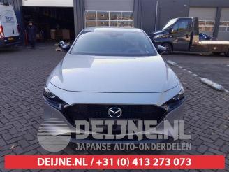 Mazda 3 3 Sport (BP), Hatchback, 2018 2.0 SkyActiv-X M Hybrid 16V picture 2