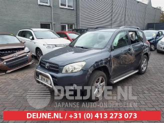 Toyota Rav-4 RAV4 (A3), Terreinwagen, 2005 / 2012 2.0 16V VVT-i 4x4 picture 3