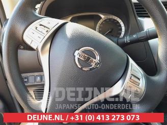 Nissan Navara NP 300 Navara (D23), Pick-up, 2015 2.3 dCi twinturbo 16V 4x4 picture 21