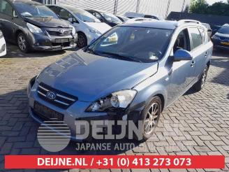 Kia Cee d Cee'd Sporty Wagon (EDF), Combi, 2007 / 2012 1.6 CVVT 16V picture 3