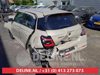 Suzuki Swift Swift (ZCE/ZDE), Hatchback 5-drs, 2023 1.2 VVT 12V Hybrid picture 5