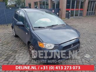 Salvage car Mitsubishi Colt Colt (Z2/Z3), Hatchback, 2004 / 2012 1.3 16V 2009/12