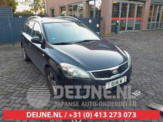 Purkuautot passenger cars Kia Cee d Cee'd Sporty Wagon (EDF), Combi, 2007 / 2012 1.4 16V 2010/4