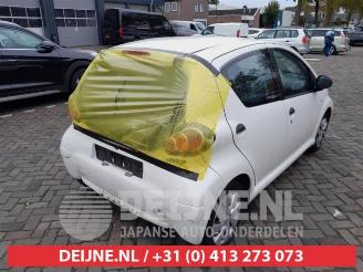 Toyota Aygo Aygo (B10), Hatchback, 2005 / 2014 1.0 12V VVT-i picture 7