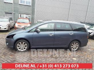 Mitsubishi Grandis Grandis (NA), MPV, 2004 / 2010 2.4 16V MIVEC picture 4