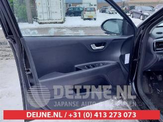 Kia Rio Rio IV (YB), Hatchback, 2017 1.0i T-GDi 100 12V picture 15