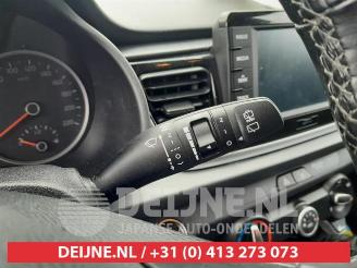 Kia Rio Rio IV (YB), Hatchback, 2017 1.0i T-GDi 100 12V picture 9