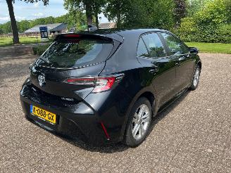 damaged passenger cars Toyota Corolla 1.8 Hybrid Business 2020/12