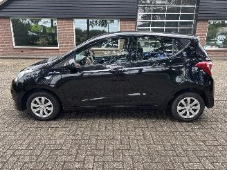 Hyundai I-10 1.0i I-Motion Comfort picture 2