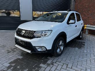 Dacia Sandero STEPWAY 0.9 Tce NAVI / CRUISE / PDC picture 1