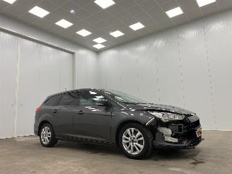 Auto incidentate Ford Focus Wagon 1.0 Edition Navi Clima 2018/1