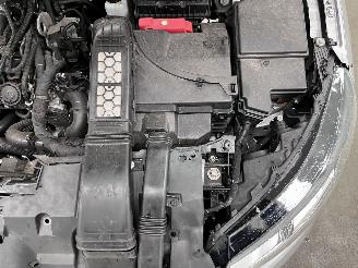 Renault Mégane Estate 1.3 TCe Autom. Bose Navi Clima picture 16