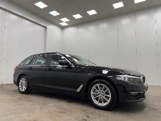 krockskadad bil auto BMW 5-serie Touring 520i Exe Autom. Navi Clima 2020/6