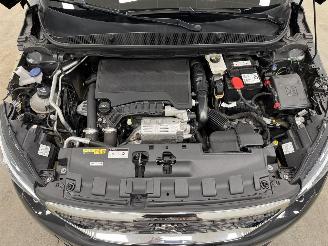 Peugeot 308 SW 1.2 PureTech Allure Navi Clima picture 15
