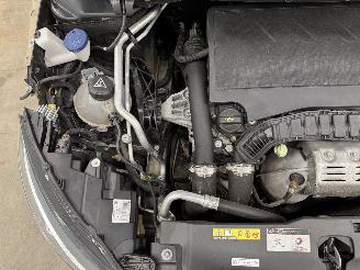 Peugeot 308 SW 1.2 PureTech Allure Navi Clima picture 16